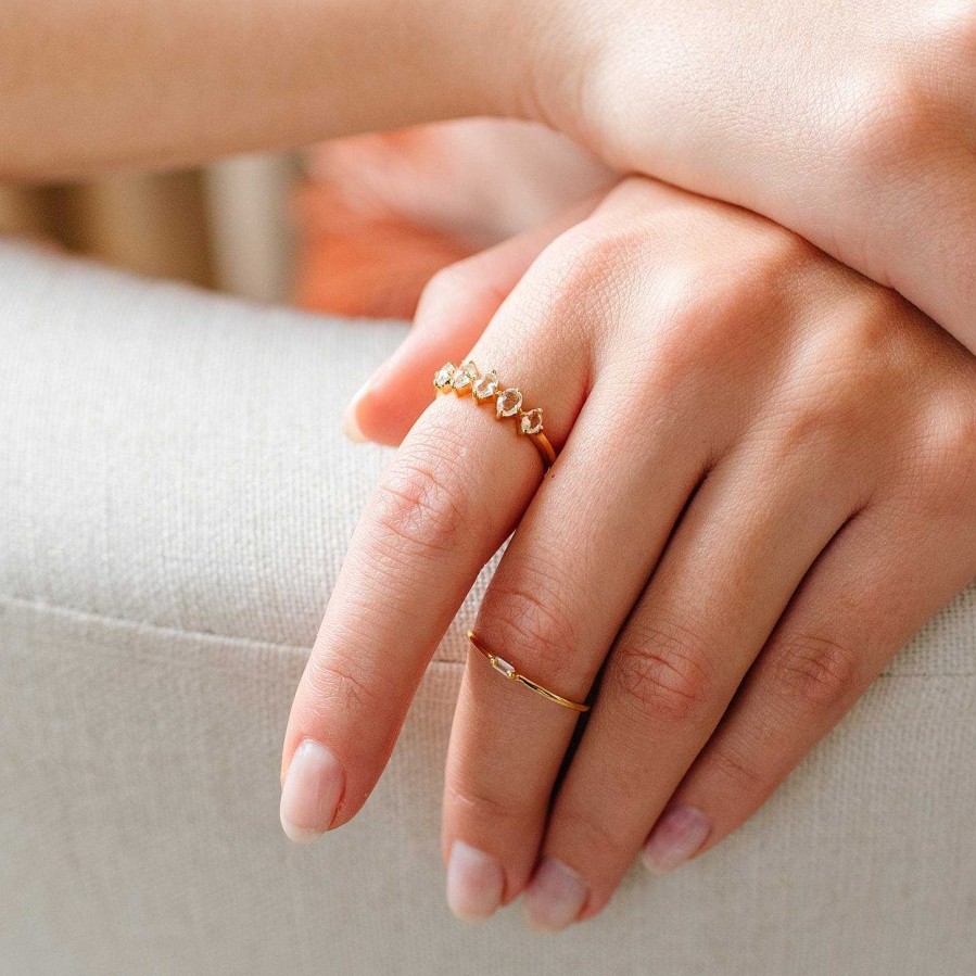 Rings SO PRETTY CARA COTTER Kind Mini Oval Band Ring - White Topaz & Gold