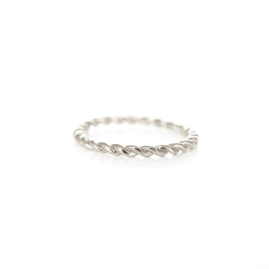 Rings SO PRETTY CARA COTTER Fearless Thin Cable Link Band Ring - Silver