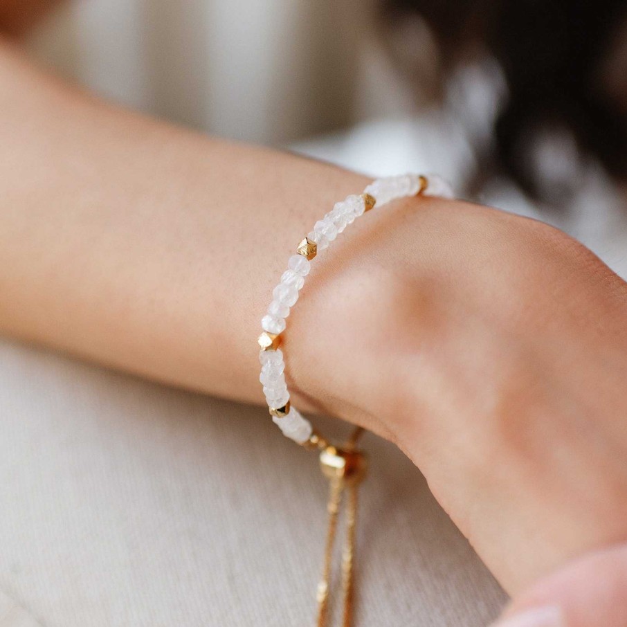 Bracelets So Pretty Cara Cotter Iconic Adjustable Nugget Bracelet - Rainbow Moonstone & Gold