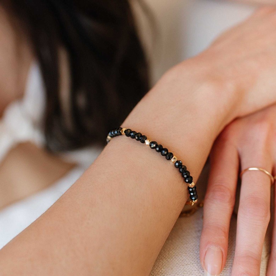 Bracelets So Pretty Cara Cotter Iconic Adjustable Nugget Bracelet - Black Onyx & Gold